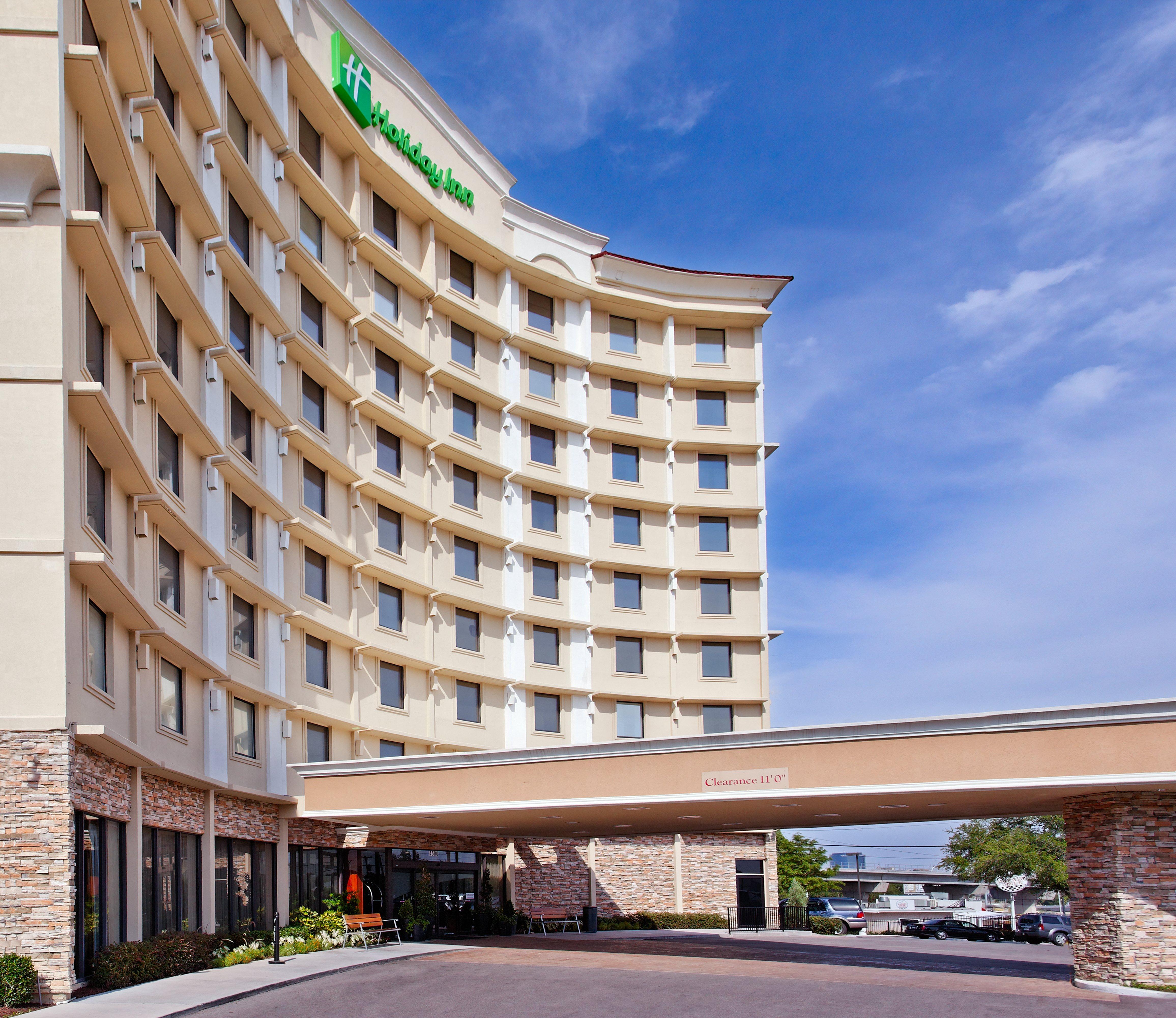 Holiday Inn Dallas Market Center, An Ihg Hotel Exterior photo