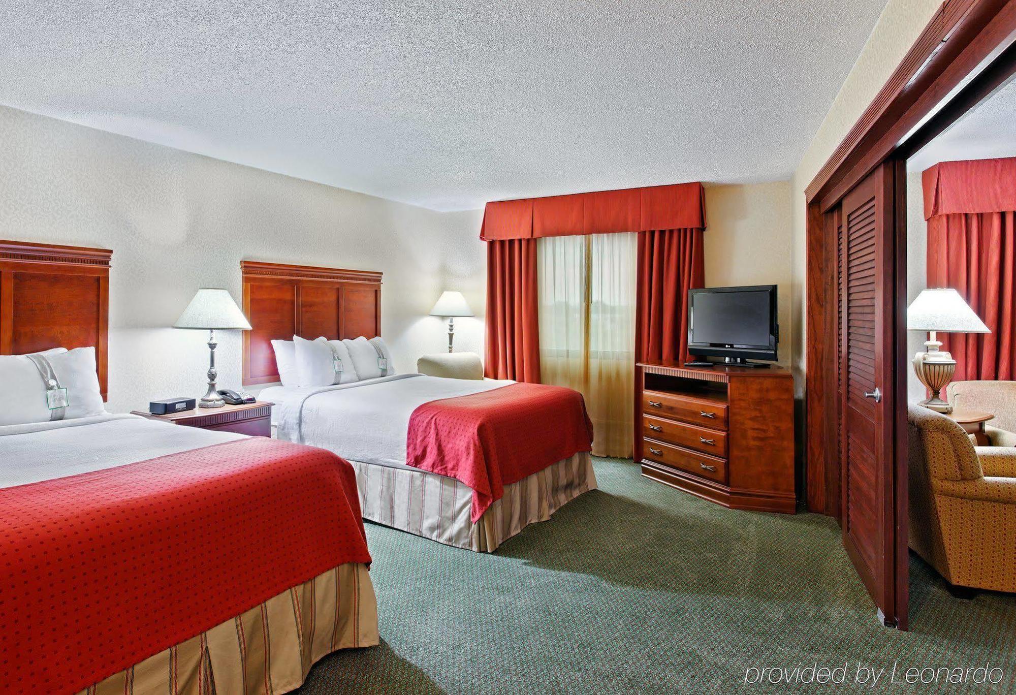 Holiday Inn Dallas Market Center, An Ihg Hotel Room photo